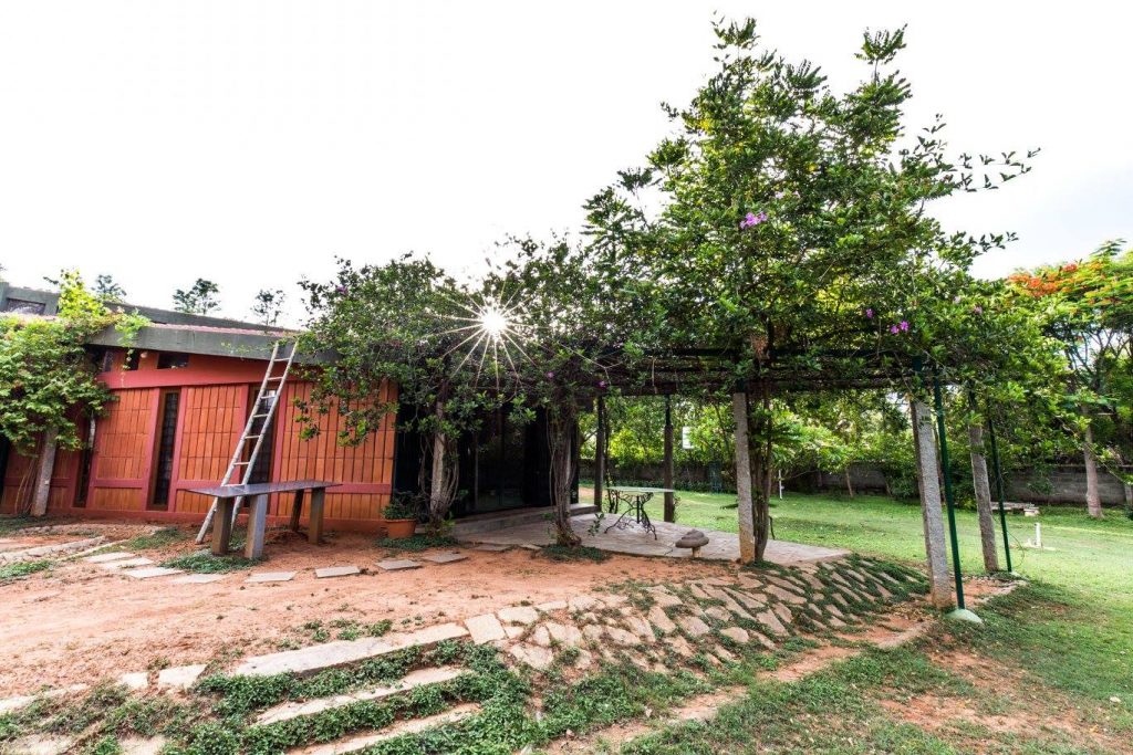 The Courtyard House