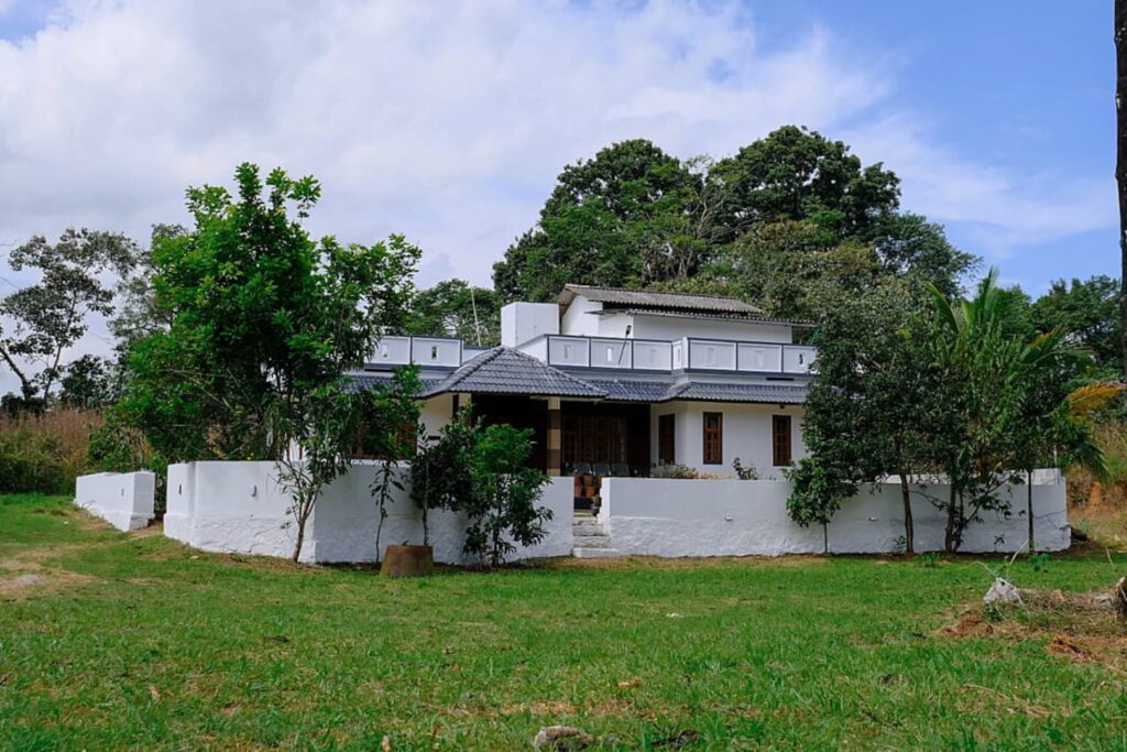 Wallowing holiday home